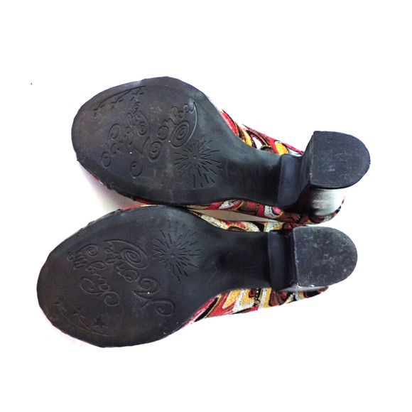 NAUGHTY MONKEY 9M OPEN TOE JEWELED PAISLEY TAPESTRY GOLD TRIM chunky HEEL SHOE - Picture 8 of 9